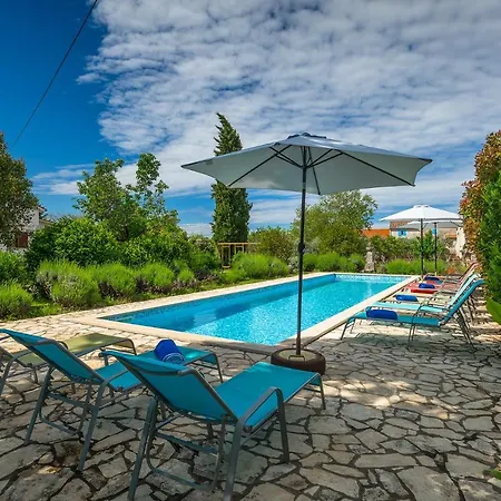 Martina Apartman *