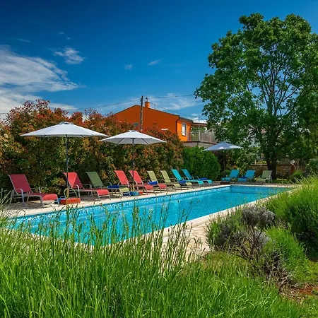 Martina Апартаменты *