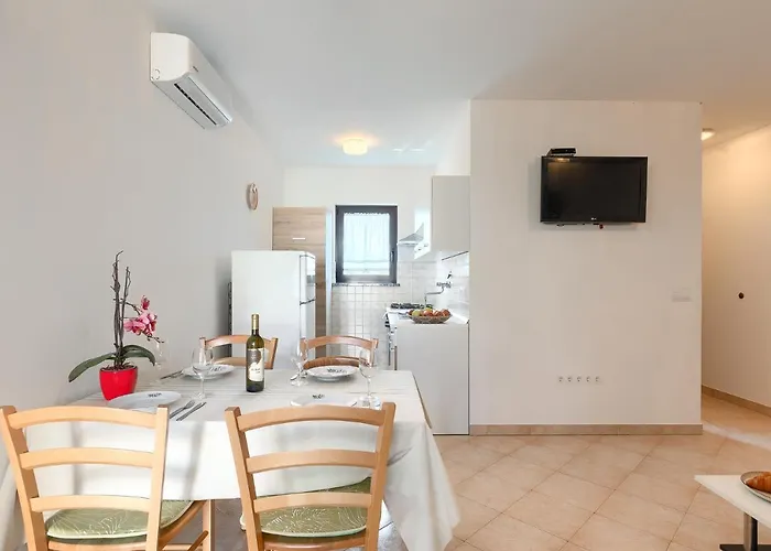 Martina Appartement *